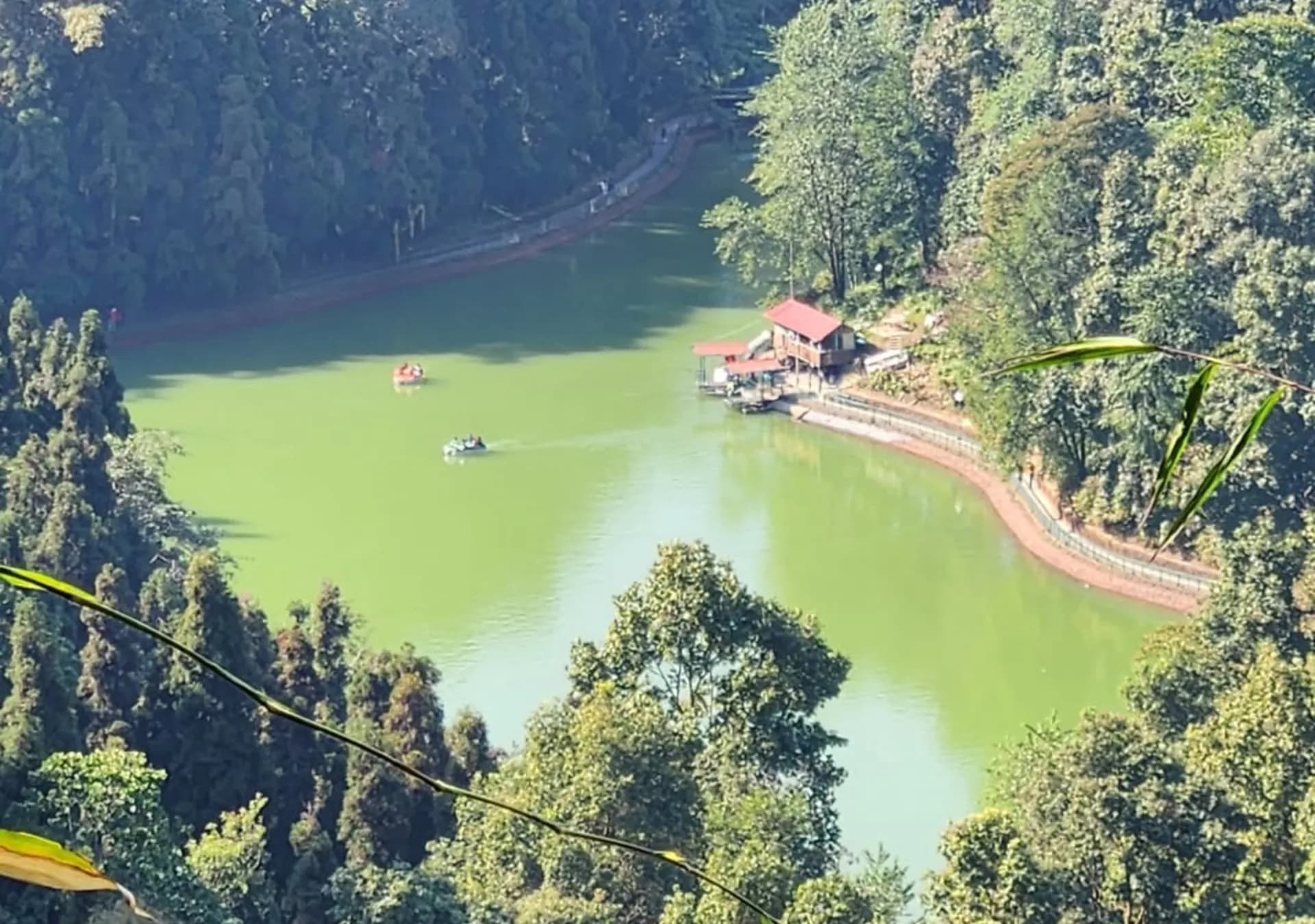 Lampokhari Lake (Aritar Lake)