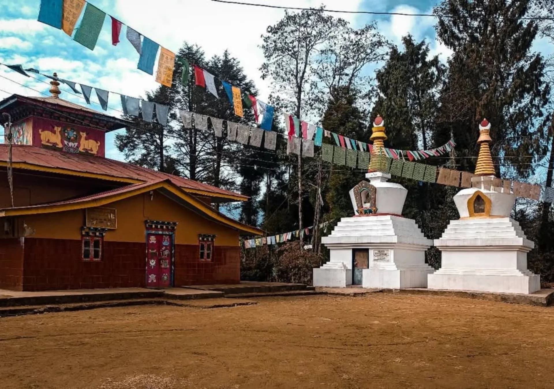 Okhrey Monastery (Ugen Thon Meon Ling)