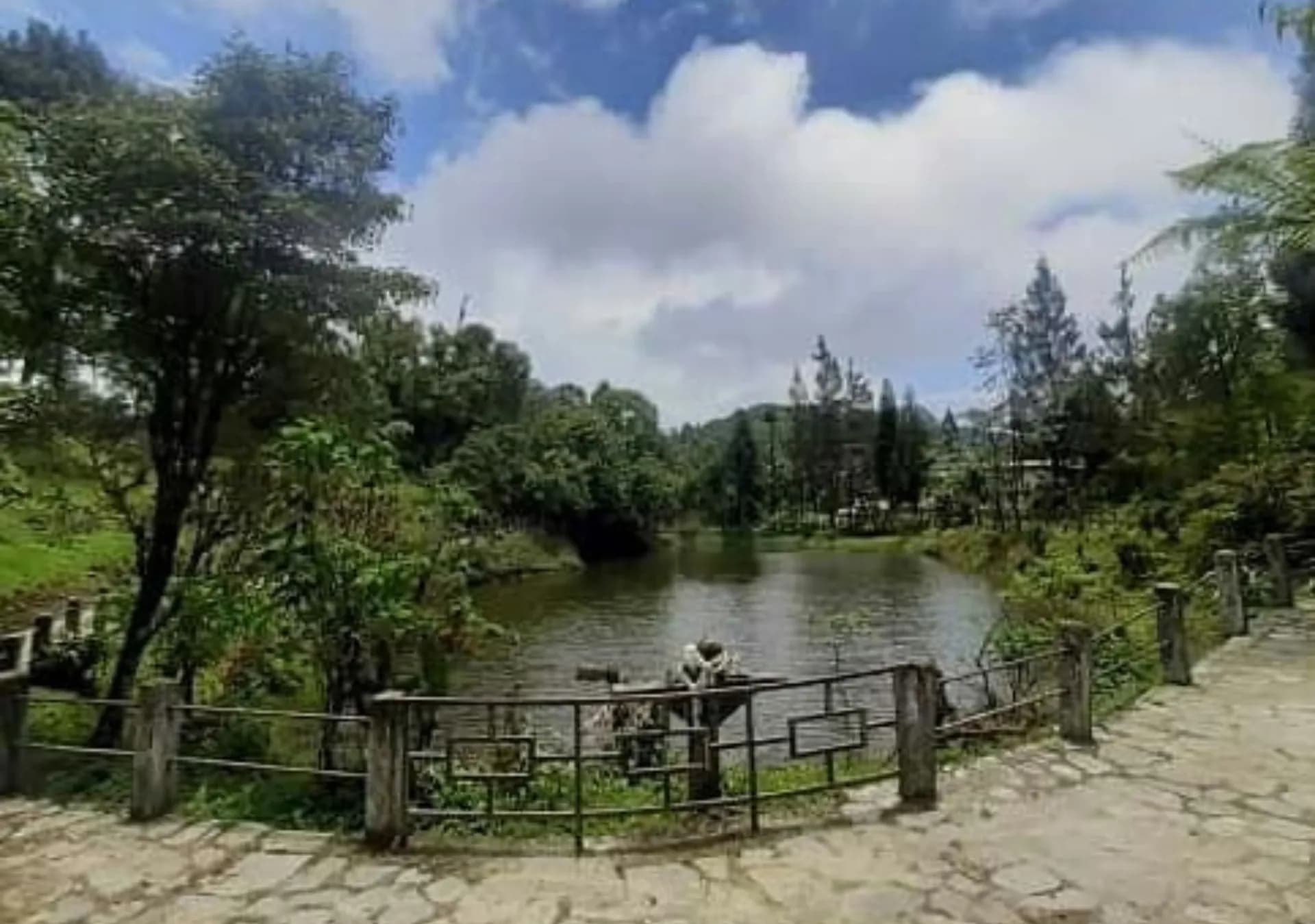 Pokhari Dara