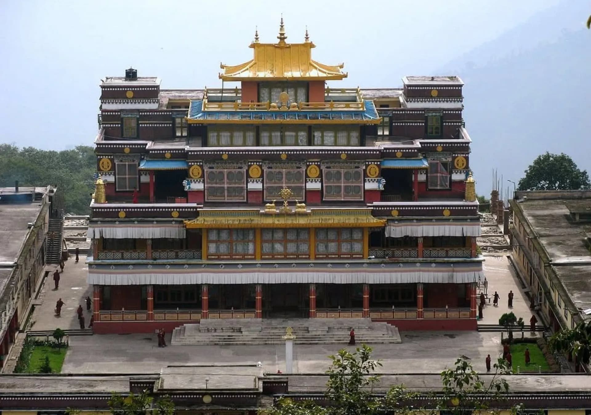Ralong Palchen Choling Monastery
