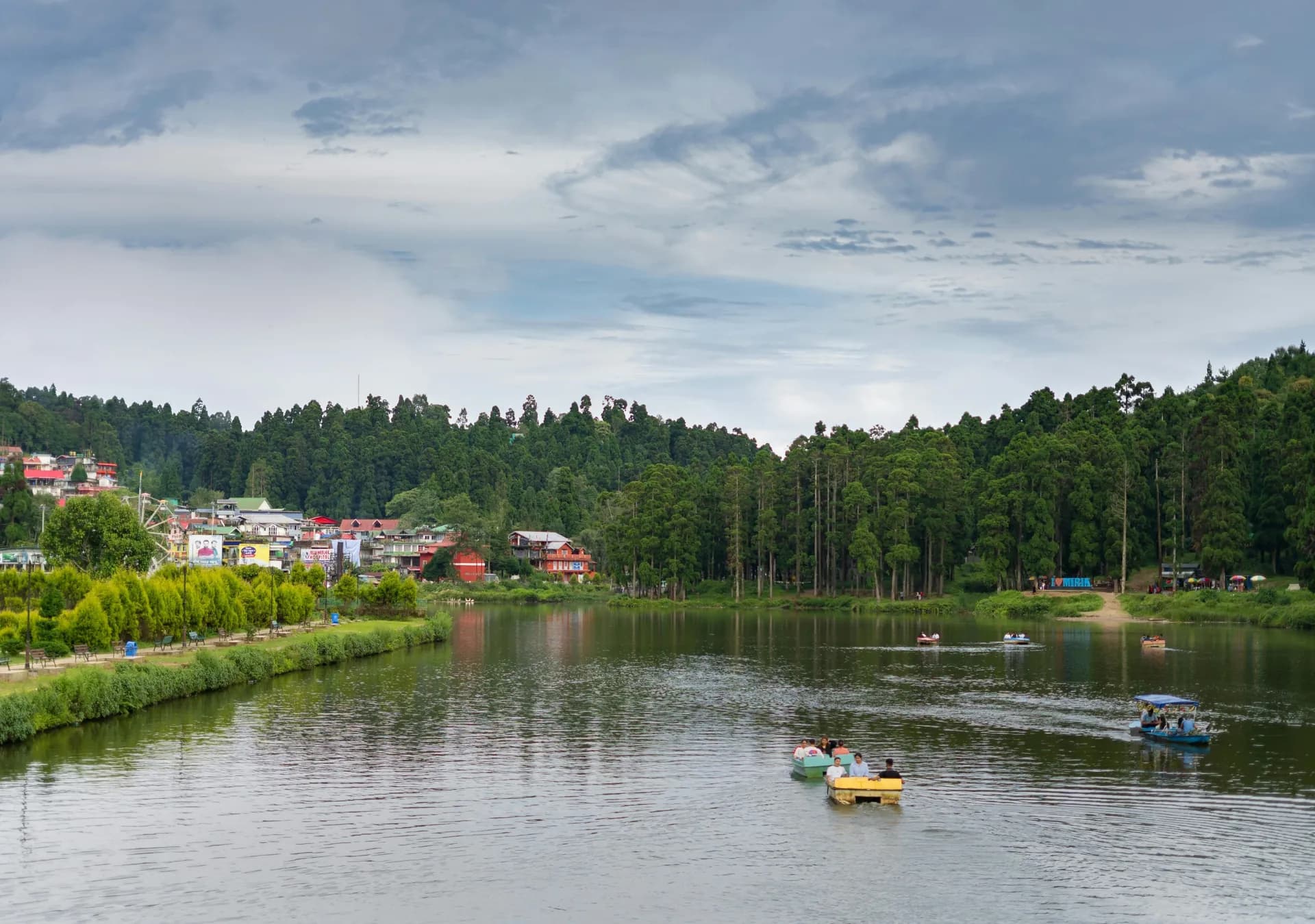 Sumendu Lake (Mirik Lake)