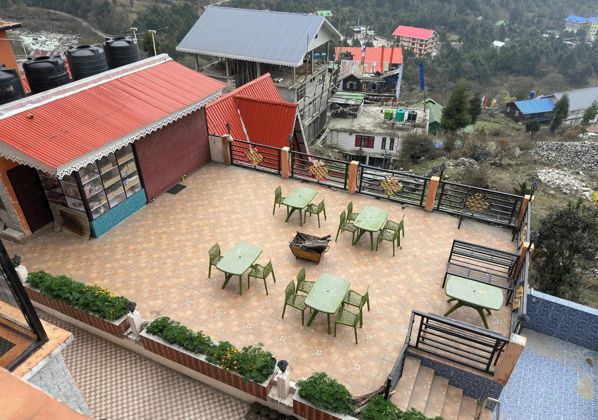 Delight Fortuna, Lachung