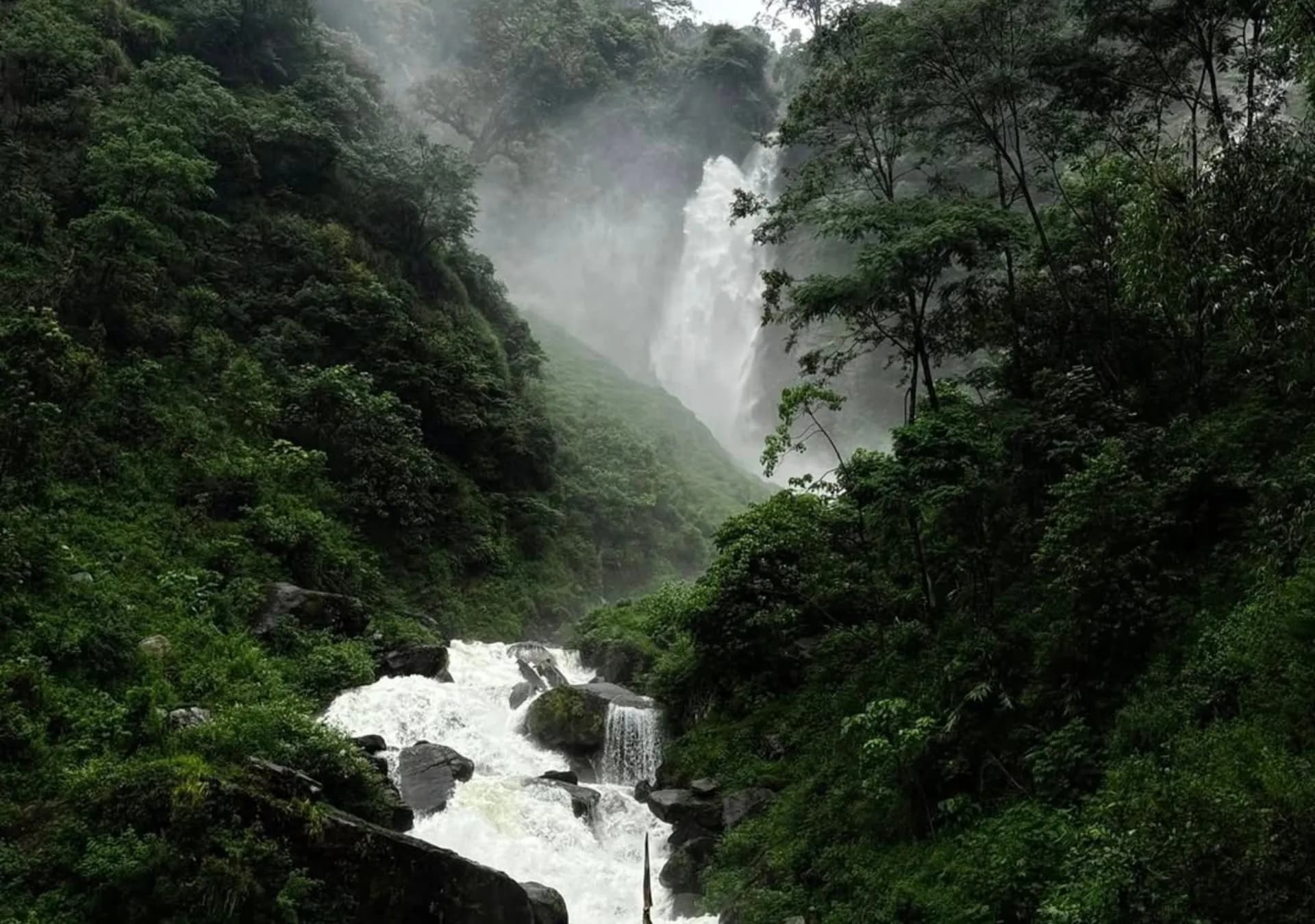 Phamrong Falls