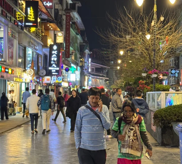 MG Marg in Gangtok with tourists