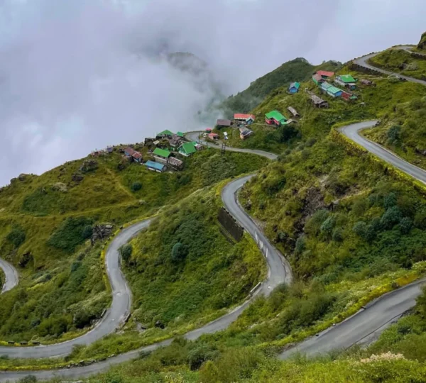 Himalayan road near Zuluk village