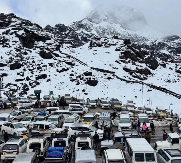 Tourists enjoying Nathula Pass one day tour