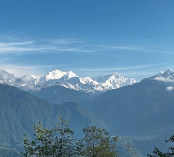 Snow-capped Kanchenjunga range seen from Pelling viewpoint