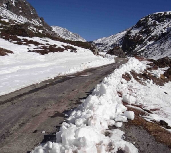 Snowy terrain at Zero Point near Lachung